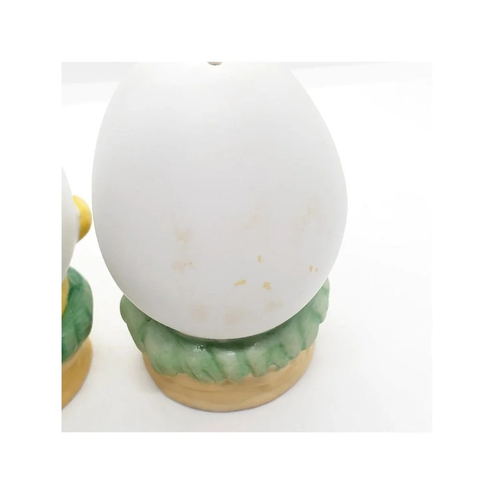 Lefton vintage egg
